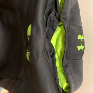Under Armour Tops - Under Armour Hoodie NEW XL Under Armour Tops - Under Armour Hoodie NEW XL
